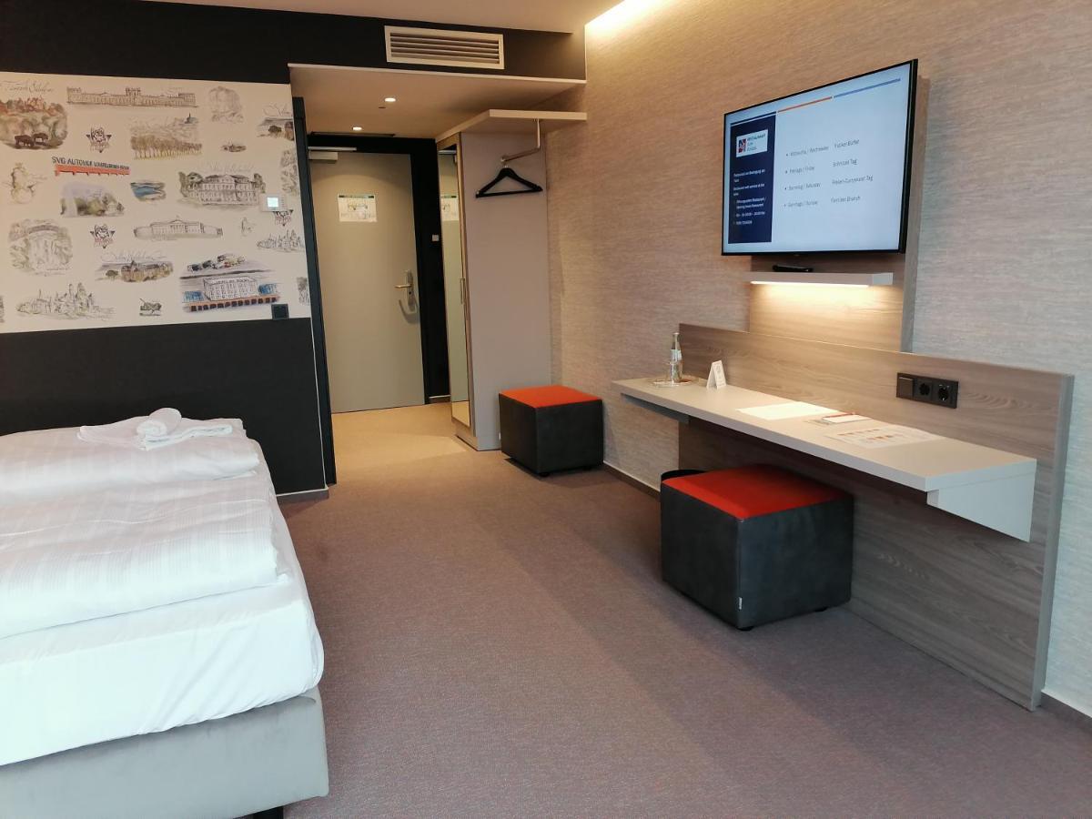 Hotel Am Ruessel Lohfelden ภายนอก รูปภาพ