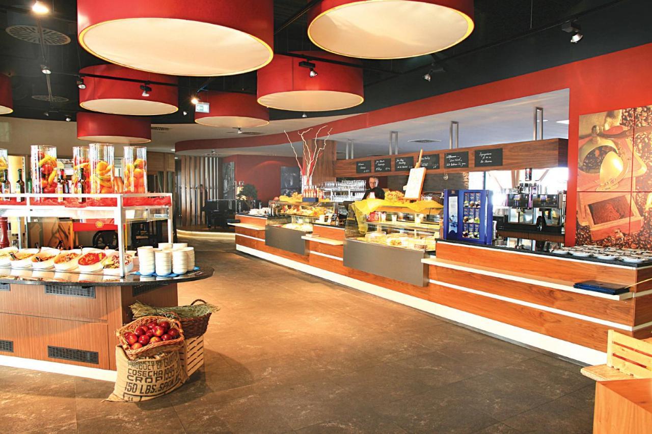 Hotel Am Ruessel Lohfelden ภายนอก รูปภาพ